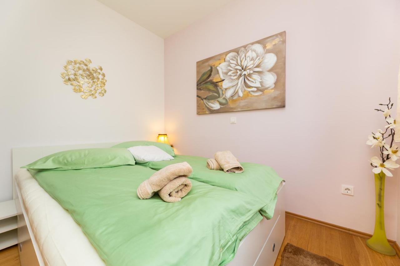 Golden Hope 4+1 Apartment Krk คิร์ก ภายนอก รูปภาพ