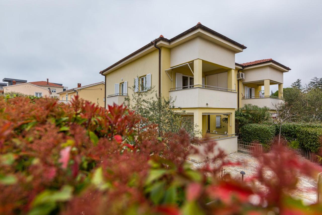 Golden Hope 4+1 Apartment Krk คิร์ก ภายนอก รูปภาพ