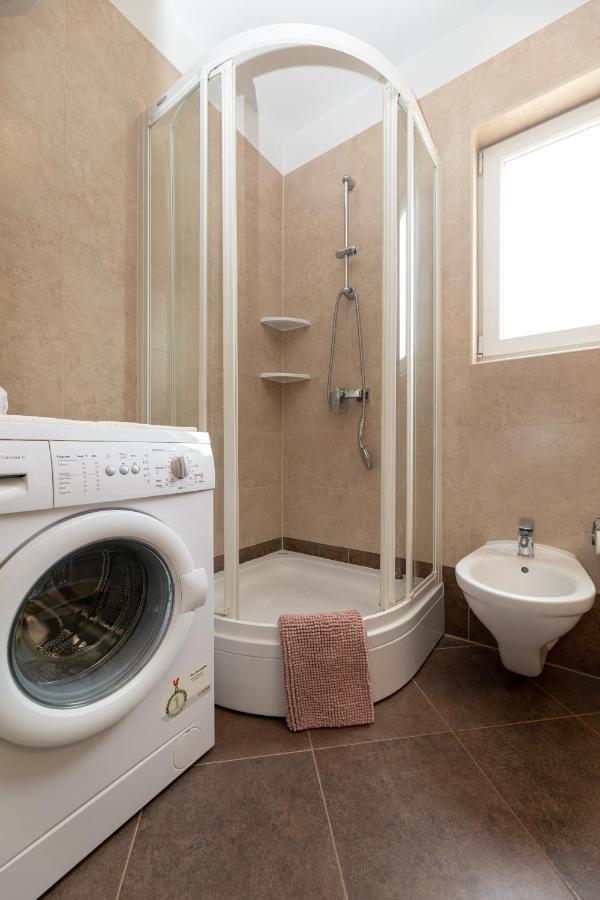 Golden Hope 4+1 Apartment Krk คิร์ก ภายนอก รูปภาพ